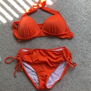 Women’s bathing suit
